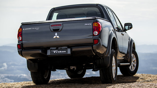 l200-triton-hls-chrome-2.jpeg l200-triton-hls-chrome-2.jpeg