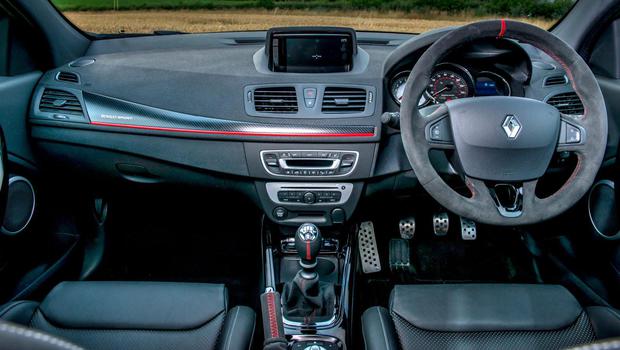 megane-renaultsport-275-cup-s-2.jpeg megane-renaultsport-275-cup-s-2.jpeg
