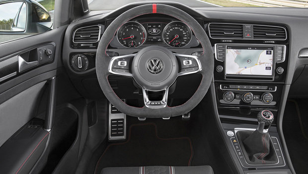 golf-gti-clubsport-6.jpeg golf-gti-clubsport-6.jpeg