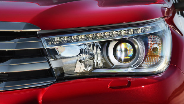 hilux_detail_07_dpl.jpeg hilux_detail_07_dpl.jpeg