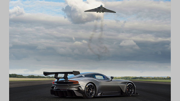 avro-e-aston-martin-vulcan-2.jpeg