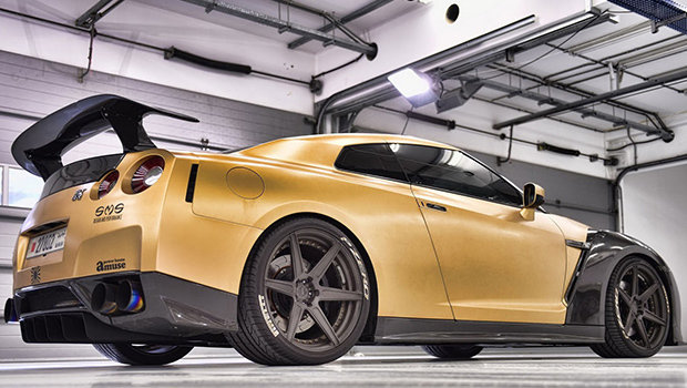 nissan-gt-r-carbon-e-gold-3.jpeg