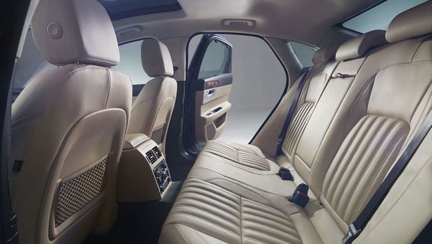 jag_xf_portfolio_interior_image_010415_04_lowres.jpeg jag_xf_portfolio_interior_image_010415_04_lowres.jpeg