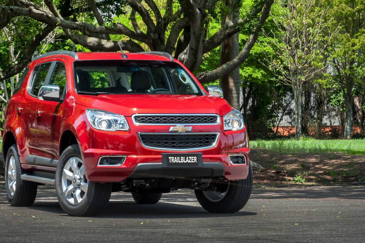 Chevrolet lança Trailblazer 2015 com aumento de potência e preço - Autos  Segredos