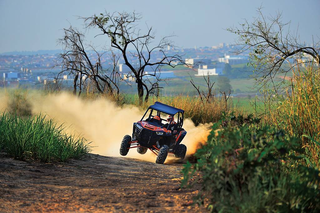 Polaris RZR XP Turbo 04