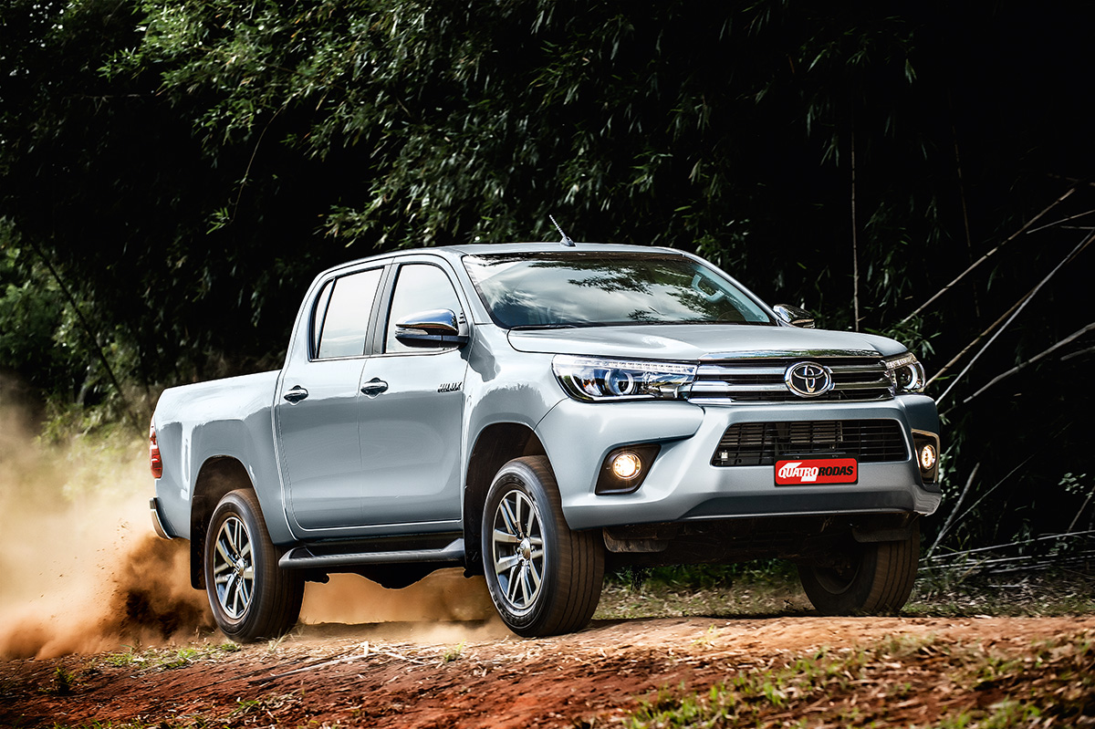 Toyota Hilux SRX o preço da evolução Quatro Rodas