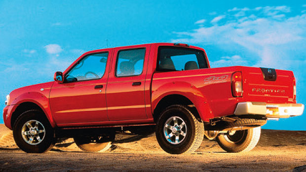 Nissan Frontier 2