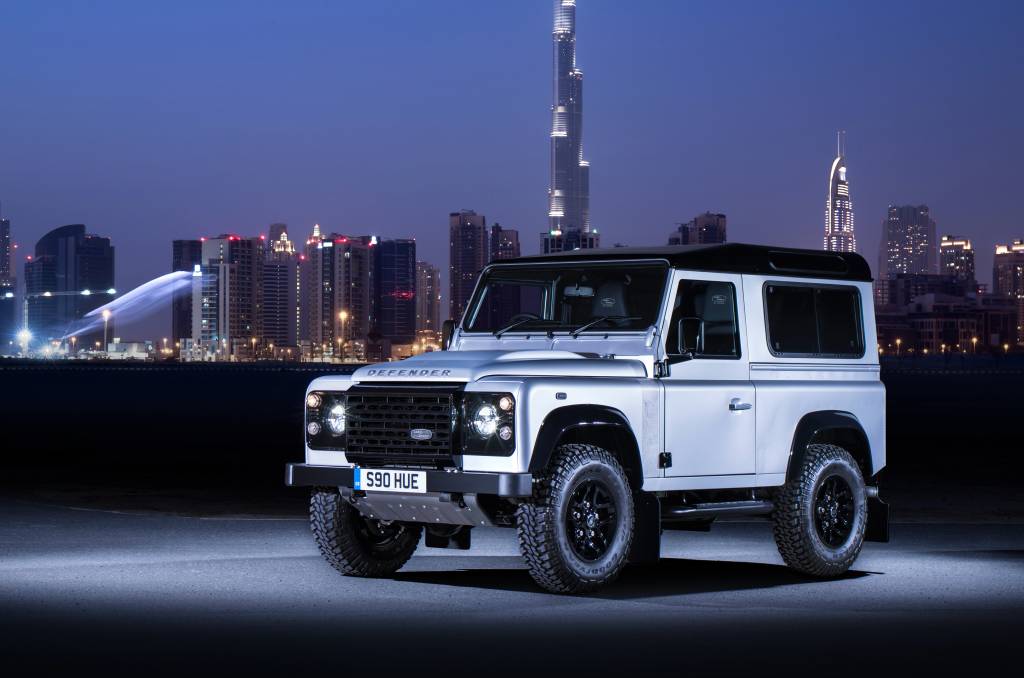 land-rover-defender land-rover-defender