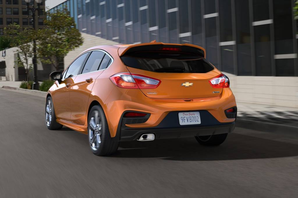 chevrolet-cruze-hatch-3