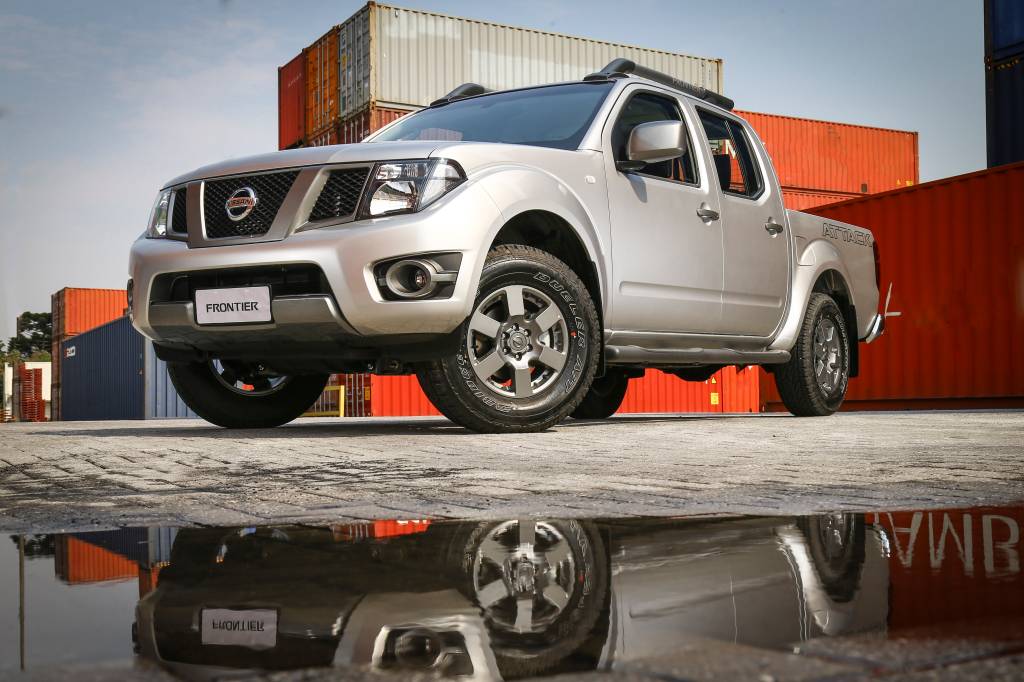 nissan-frontier-attack-4