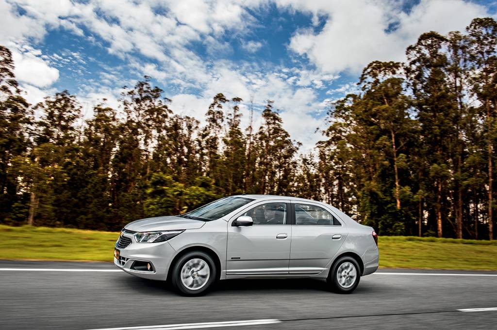 Chevrolet Cobalt 1.8 Elite Chevrolet Cobalt 1.8 Elite: desvio de rota
