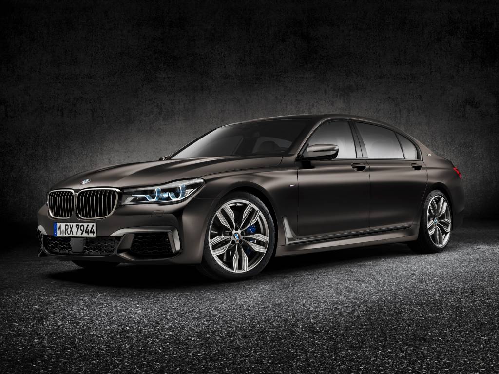 BMW M760Li 1