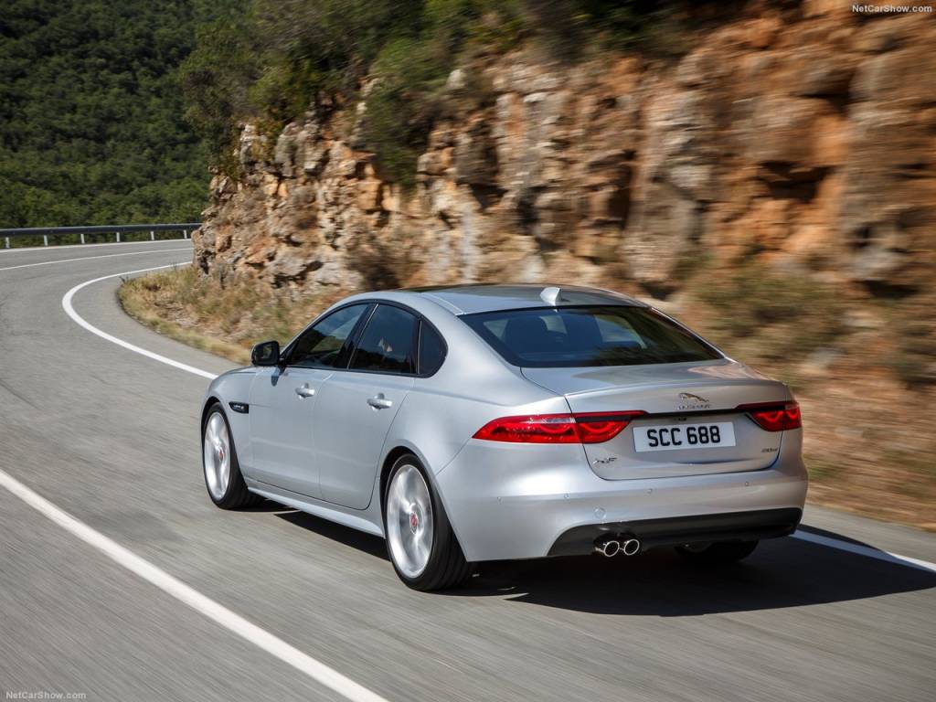 Jaguar XF 2 Jaguar XF 2