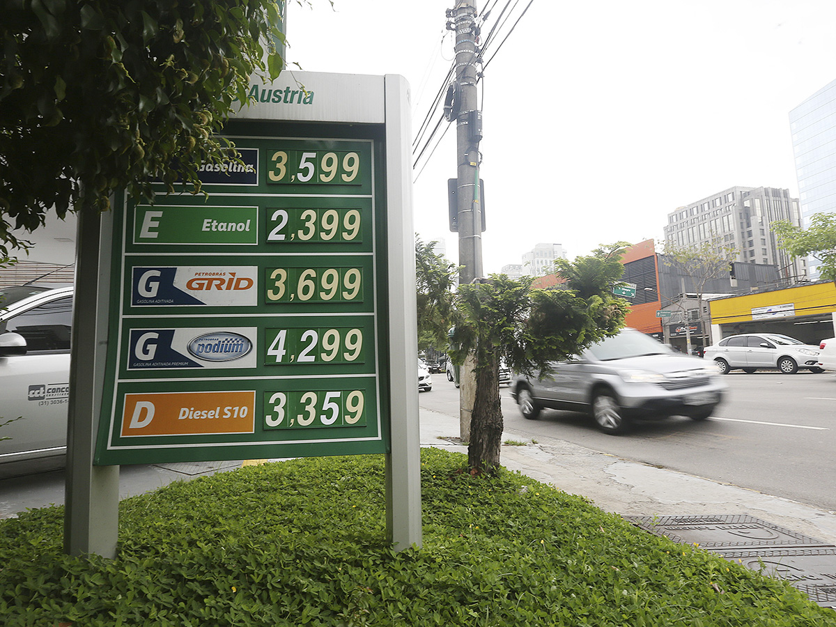 preços dos combustíveis