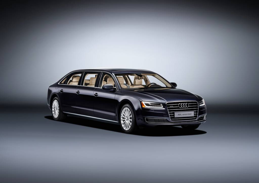 Audi A8 Limusine 1