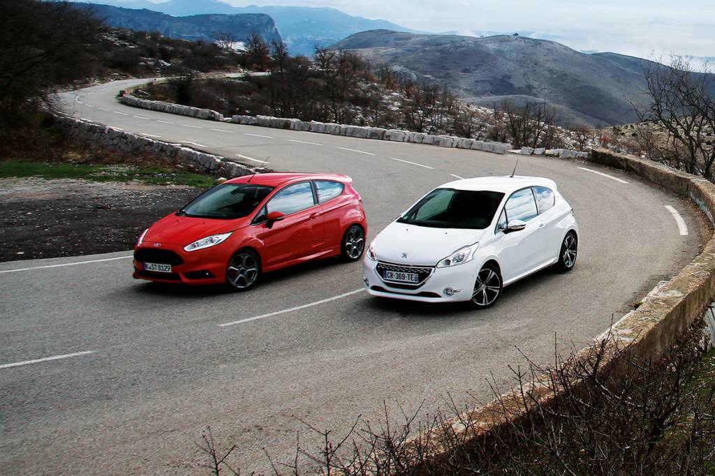 Ford Fiesta ST x Peugeot 208 GTi