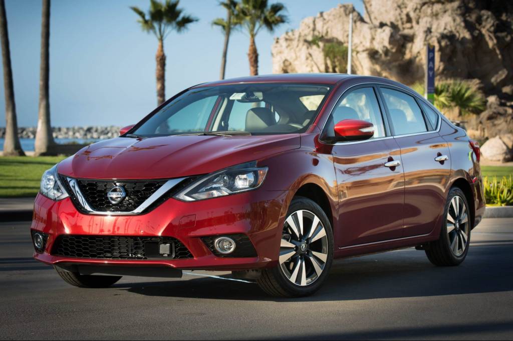 Nissan Sentra facelift 2016 (1)