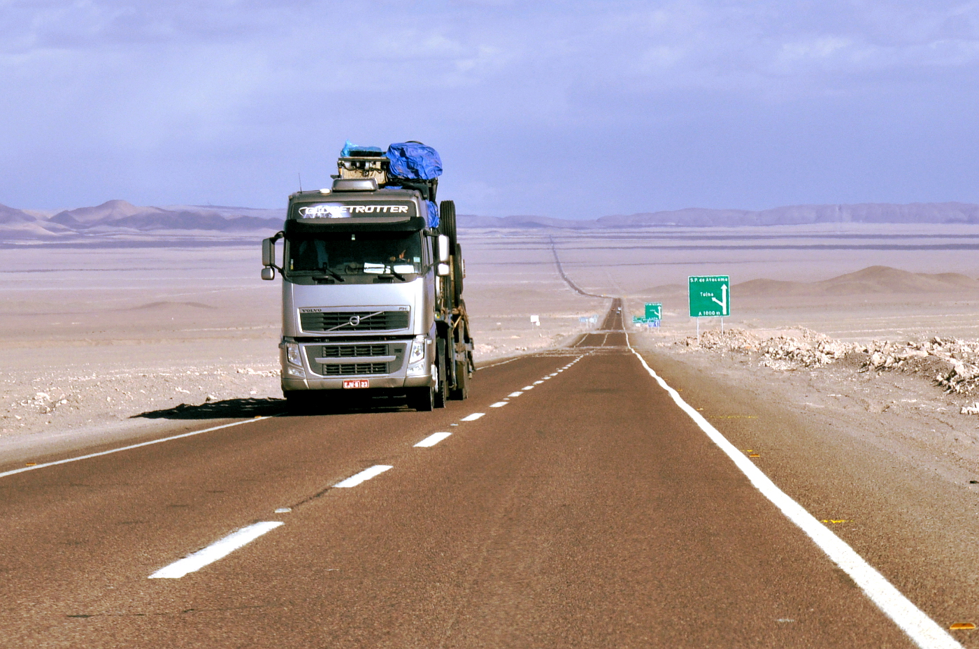 estrada entre Antofagasta e San Pedro de Atacama