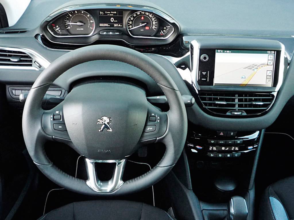 Peugeot 208 Peugeot 208