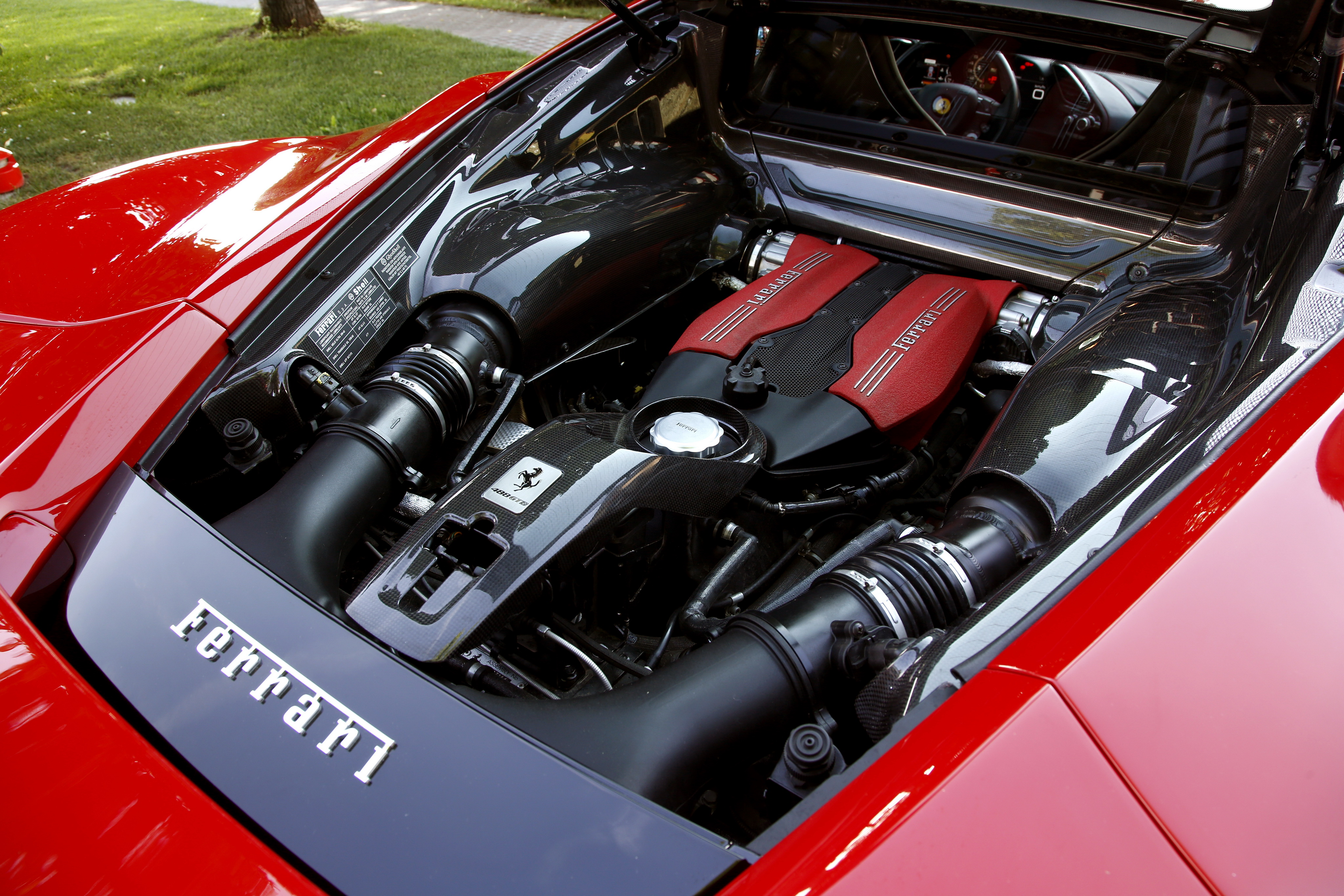 Motor 3.9 V8 biturbo Ferrari 488 GTB