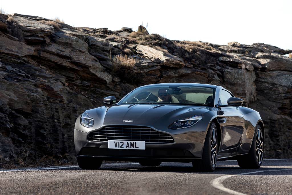 Aston Martin DB11 Aston Martin DB11