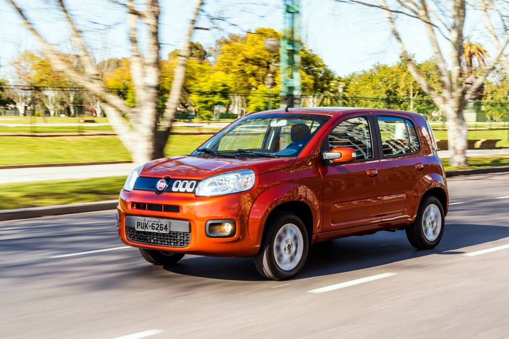 Fiat Uno 1.4 Evolution Fiat Uno 1.4 Evolution