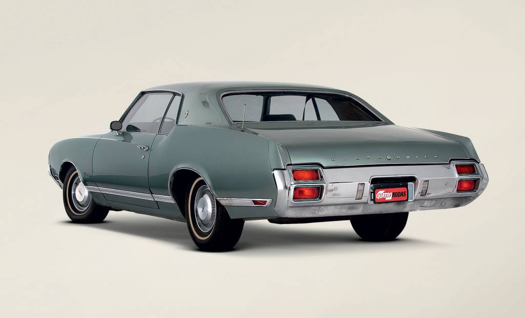 Oldsmobile Cutlass