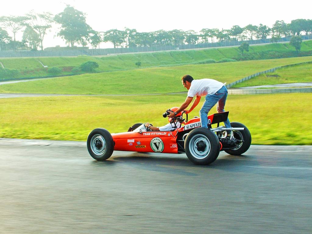 Marco de Bari, fotógrafo, sobre o Fitti-Vê, monoposto de Fórmula Vê, construído