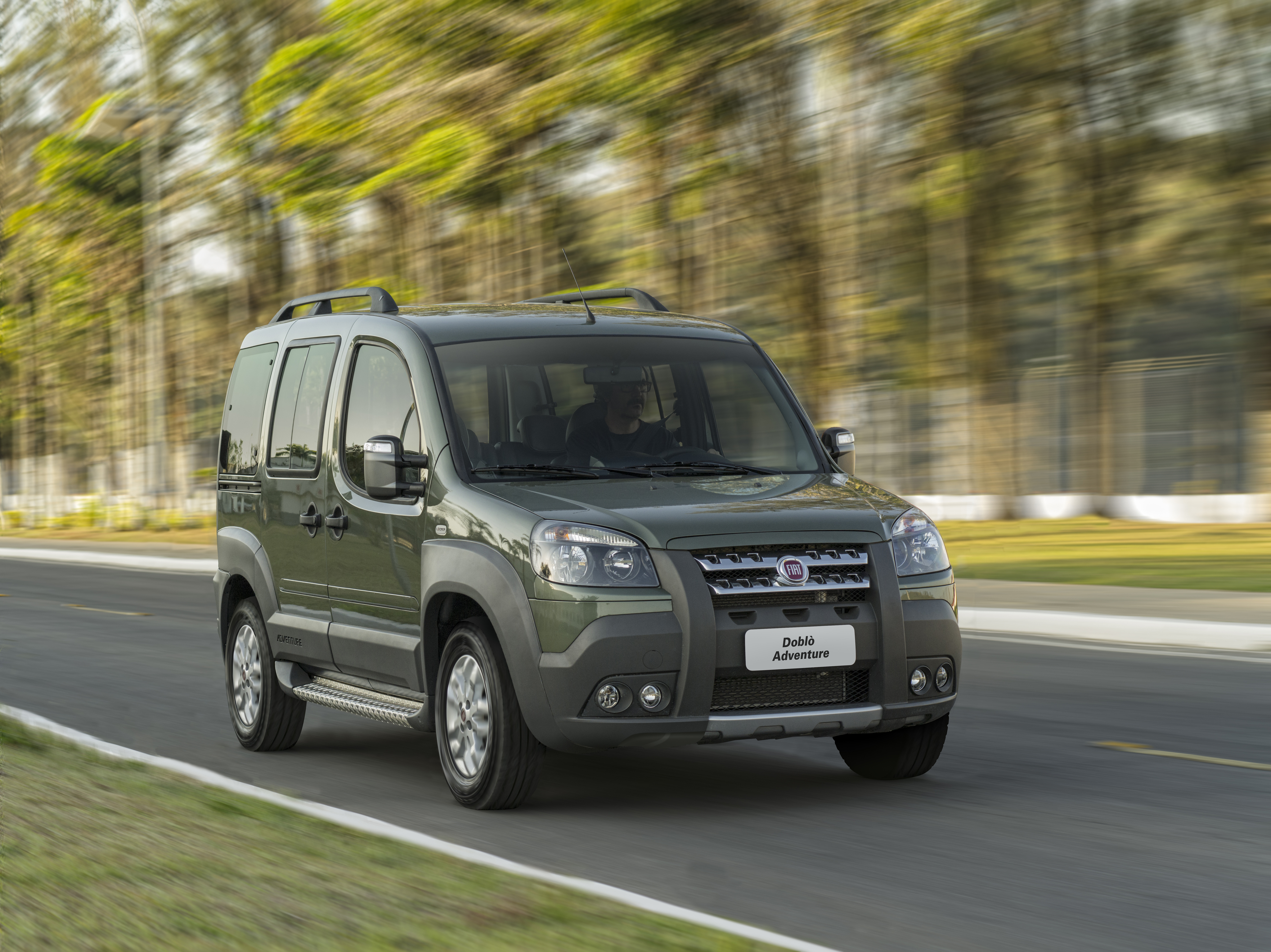Fiat Dobl&ograve; Adventure