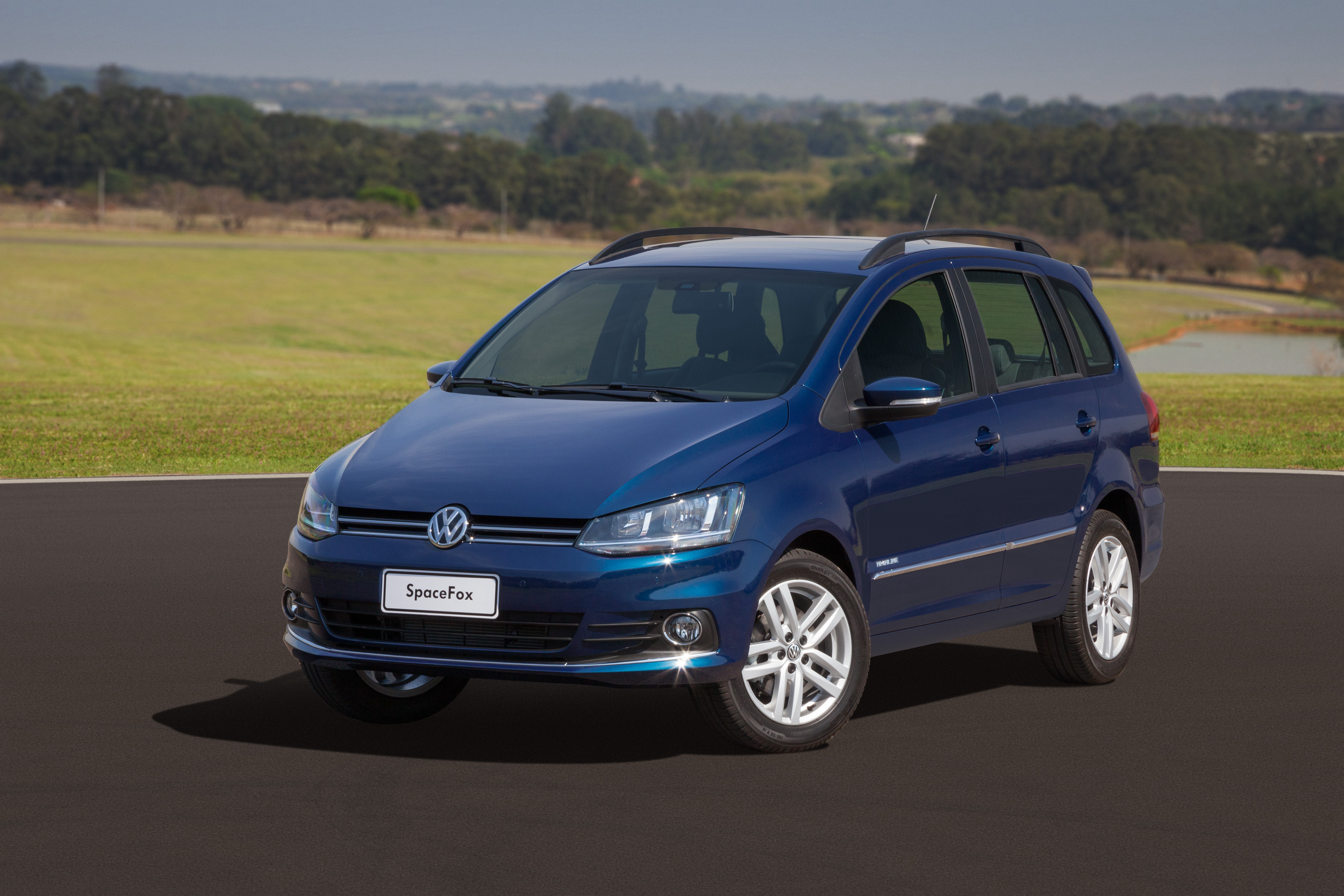 5799045c0e2163457522a7f4vw-spacefox.jpeg Volkswagen SpaceFox Highline