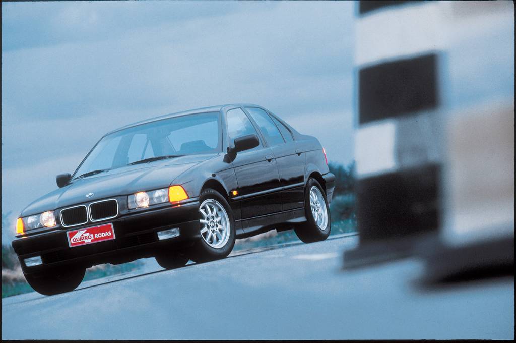 Os carros mais marcantes da abertura das importações no Brasil