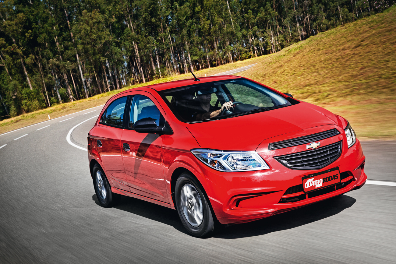 Teste: Chevrolet Onix Joy é básico, mas as aparências enganam