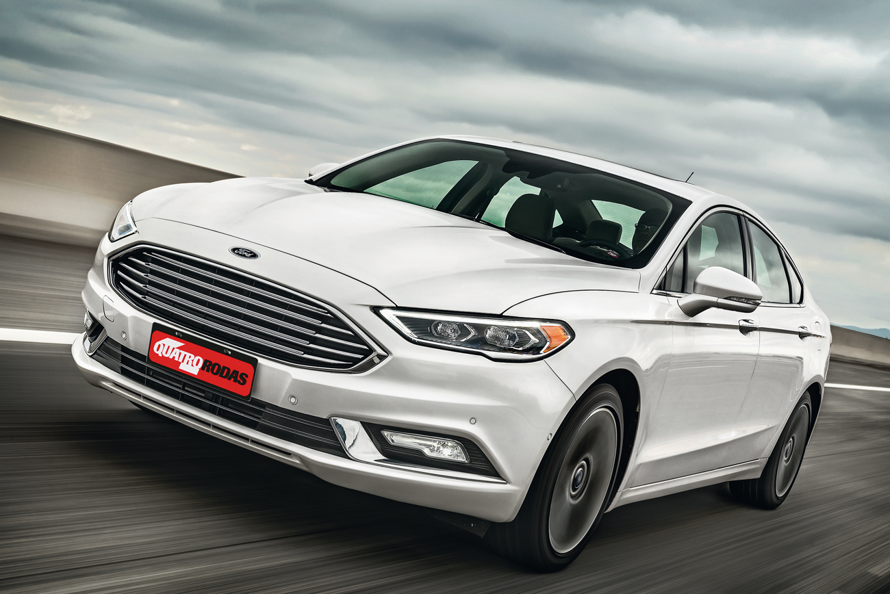 Ford Fusion Titanium 2.0 AWD batedor de metas Quatro Rodas