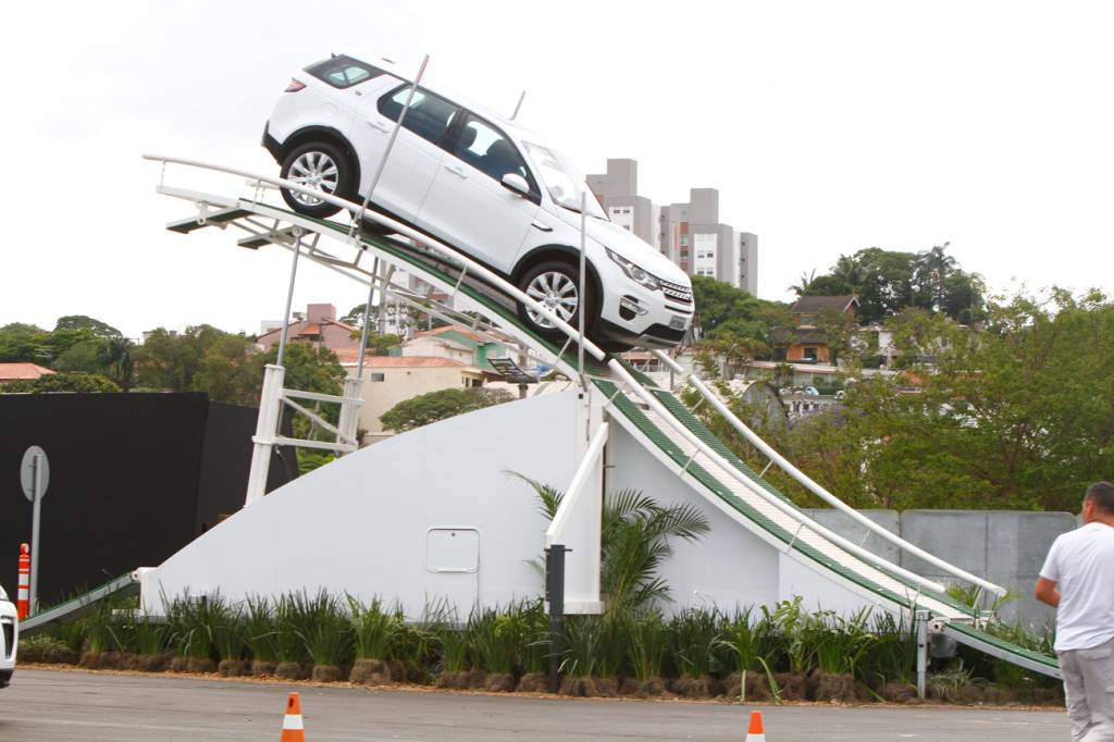 Test drive Land Rover Test drive Land Rover