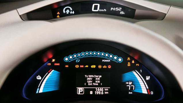 Nissan Leaf | <a href="https://quatrorodas.abril.com.br/salao-do-automovel/2012/carros/leaf-703954.shtml" rel="migration">Leia mais</a>