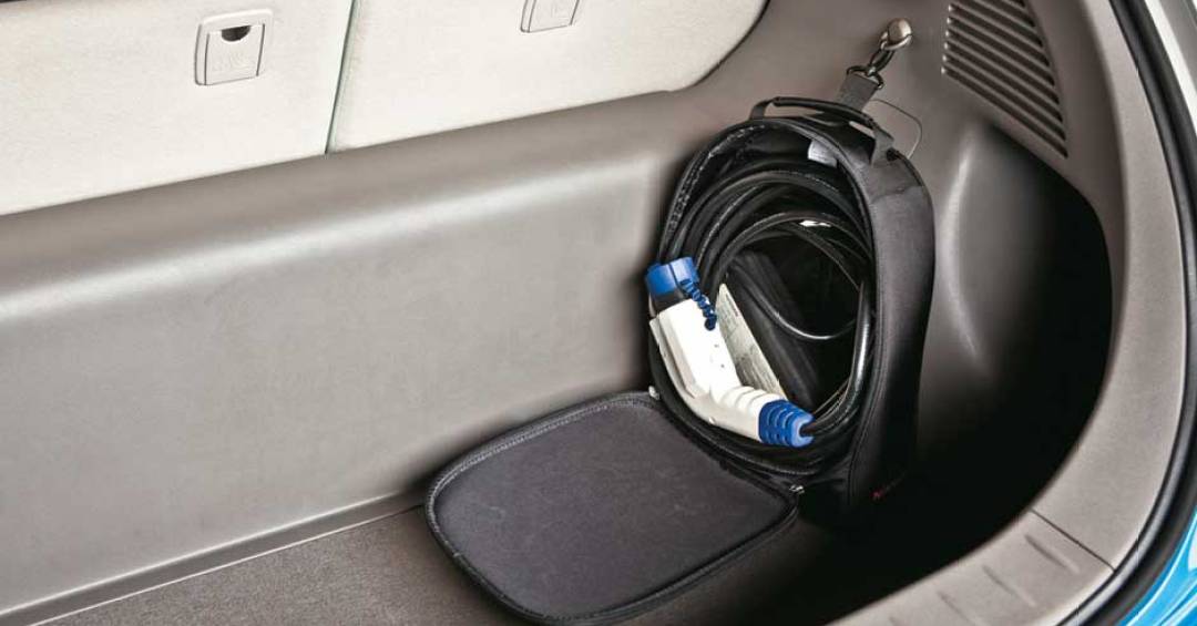 Como escolher um carregador portátil para carro elétrico?