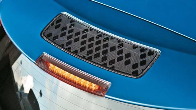 Na traseira, antena aerodinâmica para reduzir o arrasto e... | <a href="https://quatrorodas.abril.com.br/salao-do-automovel/2012/carros/leaf-703954.shtml" rel="migration">Leia mais</a> Na traseira, antena aerodinâmica para reduzir o arrasto e... | <a href="https://quatrorodas.abril.com.br/salao-do-automovel/2012/carros/leaf-703954.shtml" rel="migration">Leia mais</a>
