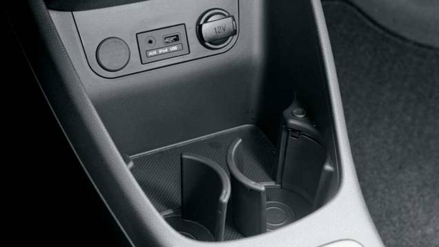 mas som... | <a href="https://quatrorodas.abril.com.br/carros/testes/kia-picanto-1-0-flex-641510.shtml" rel="migration">Leia mais</a> mas som... | <a href="https://quatrorodas.abril.com.br/carros/testes/kia-picanto-1-0-flex-641510.shtml" rel="migration">Leia mais</a>