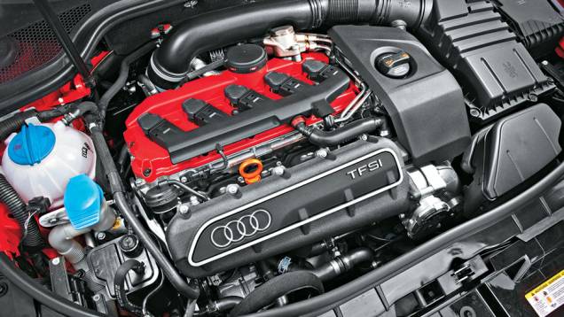 Motor de 5 cilindros faz reestreia na Audi