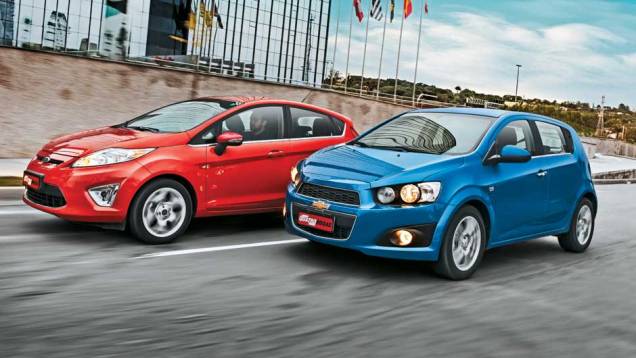 Sonic pertence a uma nova leva de hatches premium | <a href="https://quatrorodas.abril.com.br/carros/comparativos/ford-new-fiesta-x-chevrolet-sonic-699387.shtml" rel="migration">Leia mais</a>