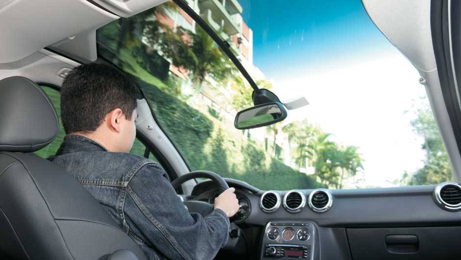 &Aacute;rea envidraçada do Zenith ajuda a apreciar a vista | <a href="https://quatrorodas.abril.com.br/salao-do-automovel/2012/carros/c3-704048.shtml" rel="migration">Leia mais</a>