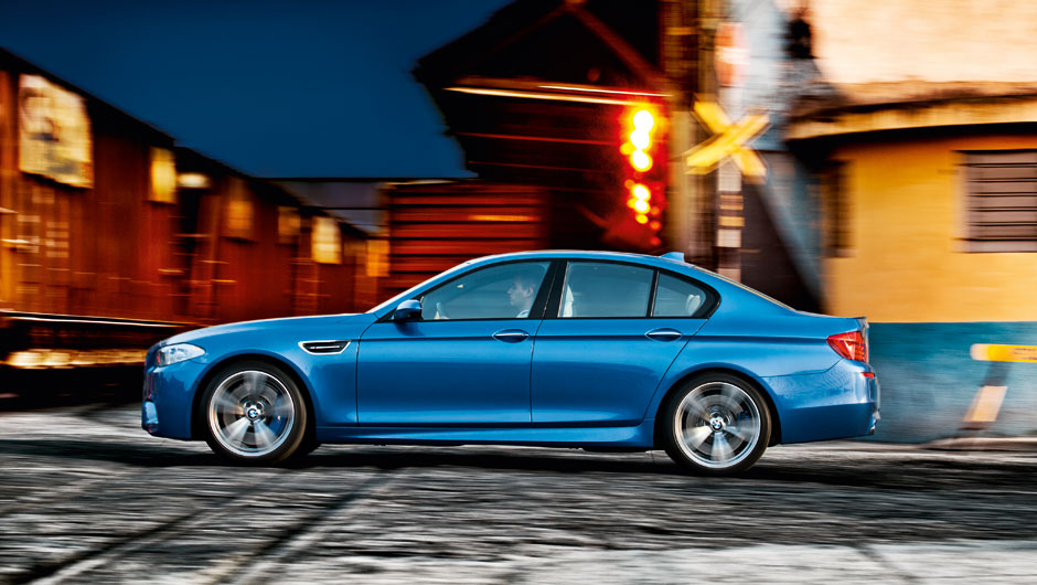 M5 4.4 V8 – ed. 10/2012