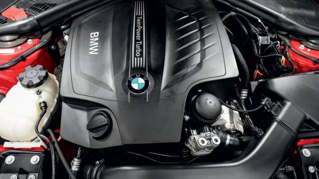 Motor biturbo 3.0 é comedido no consumo | <a href="https://quatrorodas.abril.com.br/carros/lancamentos/bmw-335i-723469.shtml" rel="migration">Leia mais</a>