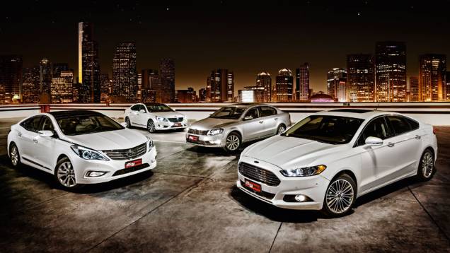Espaço, potência e equipamentos? É com eles mesmo | <a href="https://quatrorodas.abril.com.br/carros/comparativos/sedas-executivos-725990.shtml" rel="migration">Leia mais</a> Espaço, potência e equipamentos? É com eles mesmo | <a href="https://quatrorodas.abril.com.br/carros/comparativos/sedas-executivos-725990.shtml" rel="migration">Leia mais</a>