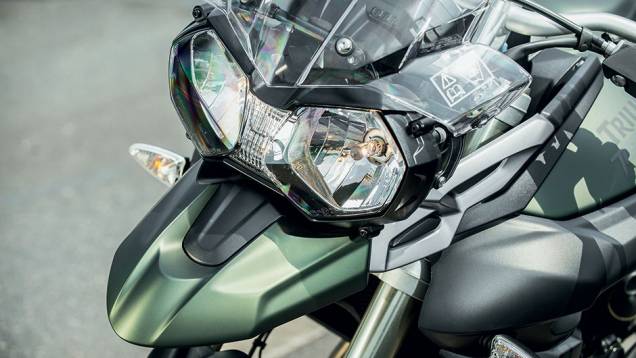 Vincos na bolha e no para-lama fixo, inspirados na rival | <a href="https://quatrorodas.abril.com.br/moto/testes/bmw-f-800-gs-x-triumph-tiger-800-xc-741460.shtml" rel="migration">Leia mais</a> Vincos na bolha e no para-lama fixo, inspirados na rival | <a href="https://quatrorodas.abril.com.br/moto/testes/bmw-f-800-gs-x-triumph-tiger-800-xc-741460.shtml" rel="migration">Leia mais</a>