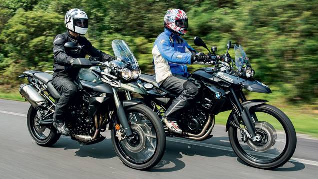 Muito parecidas em design e estilo, com engenharia diferente | <a href="https://quatrorodas.abril.com.br/moto/testes/bmw-f-800-gs-x-triumph-tiger-800-xc-741460.shtml" rel="migration">Leia mais</a> Muito parecidas em design e estilo, com engenharia diferente | <a href="https://quatrorodas.abril.com.br/moto/testes/bmw-f-800-gs-x-triumph-tiger-800-xc-741460.shtml" rel="migration">Leia mais</a>