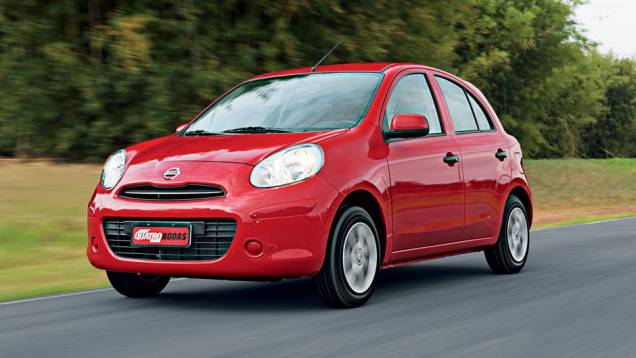 March tem visual simpático, típico de carro urbano | <a href="https://quatrorodas.abril.com.br/carros/comparativos/hatches-compactos-729449.shtml" rel="migration">Leia mais</a> March tem visual simpático, típico de carro urbano | <a href="https://quatrorodas.abril.com.br/carros/comparativos/hatches-compactos-729449.shtml" rel="migration">Leia mais</a>