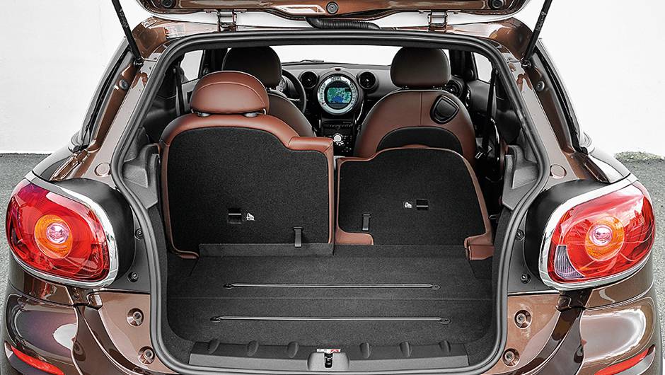 ...ao baixar um ou os dois encostos traseiros | <a href="https://quatrorodas.abril.com.br/carros/impressoes/mini-paceman-cooper-s-733312.shtml" rel="migration">Leia mais</a>