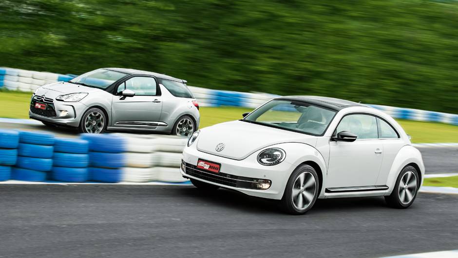 Dupla din&acirc;mica: Fusca e Ds3 s&atilde;o espertos, bonitos e nem t&atilde;o caros | <a href="https://quatrorodas.abril.com.br/carros/comparativos/citroen-ds3-x-volkswagen-fusca-735122.shtml" rel="migration">Leia mais</a> | <a href="https://quatrorodas.abril.com.br/galerias/volkswagen/ds3-ed-" rel="migration"></a>