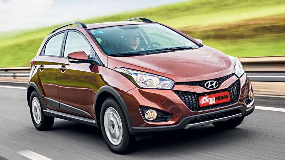 Cor marrom perolizada passou a ser exclusivado HB20X | <a href="https://quatrorodas.abril.com.br/carros/impressoes/hyundai-hb20x-735902.shtml" rel="migration">Leia mais</a>